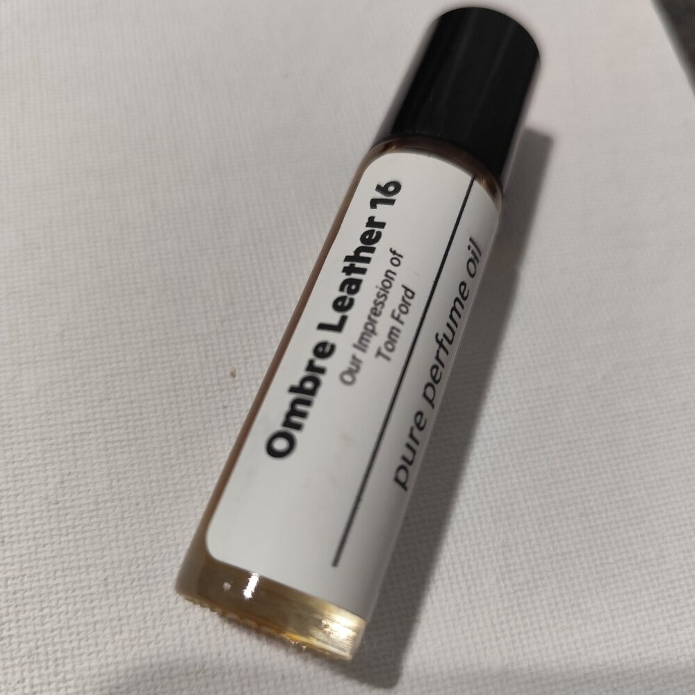 FREE gift with purchase of min $170.  Perfumery Oil 10ml. Ombre leather